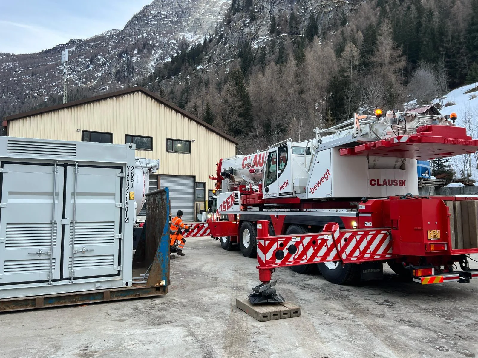 High-Voltage Independent Energy Storage Station in Switzerland — project photograph 1