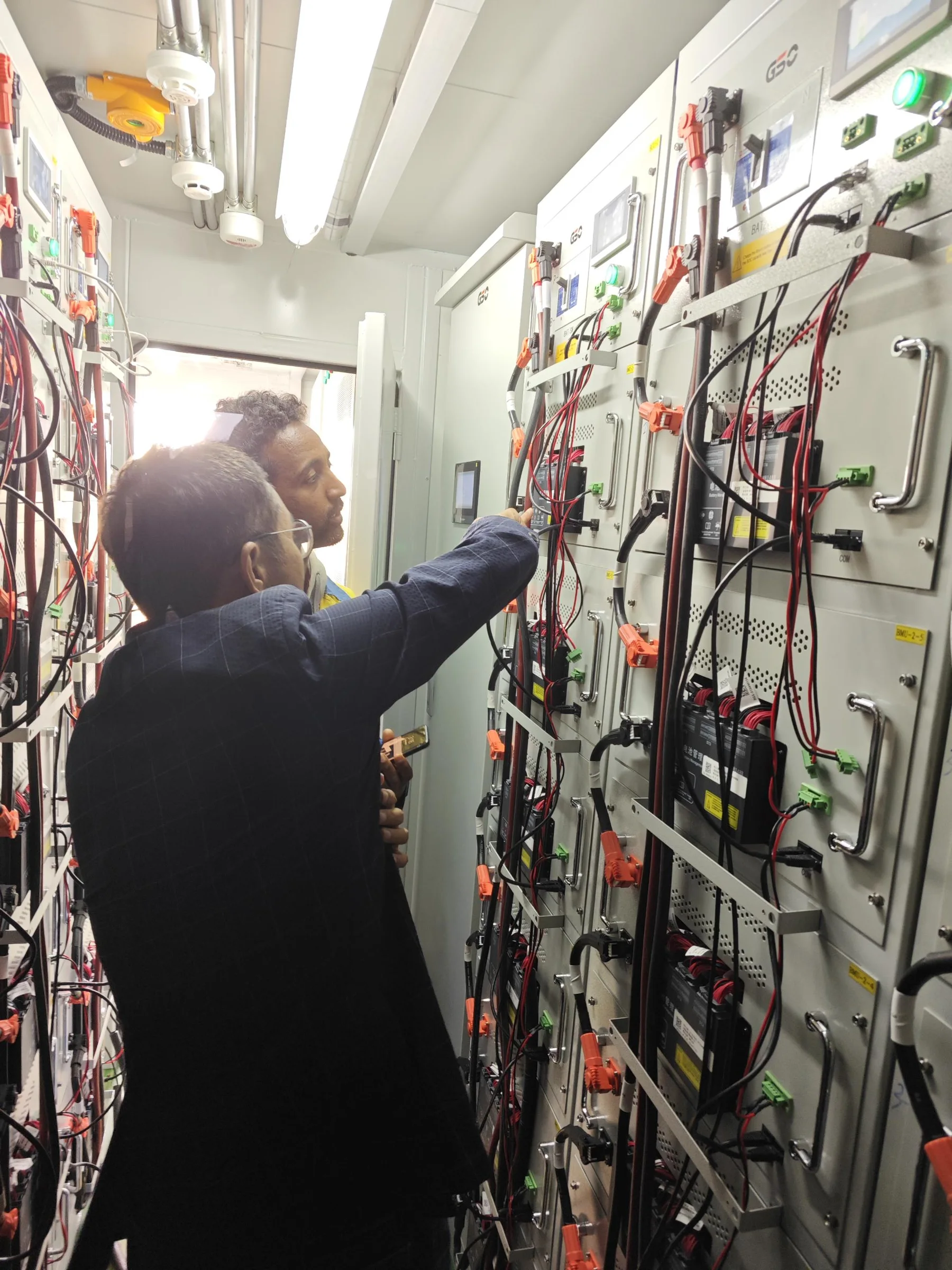 Oil Field Stable Power Supply Project in Iraq — project photograph 1
